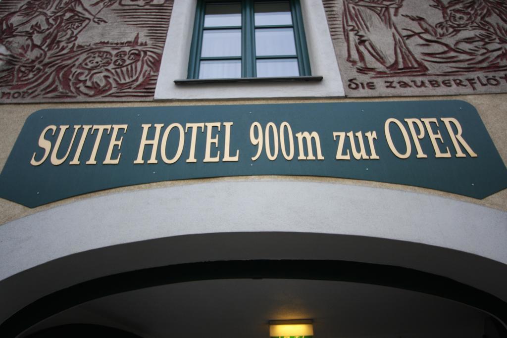 Suite Hotel 900 M Zur Oper Vienna Esterno foto